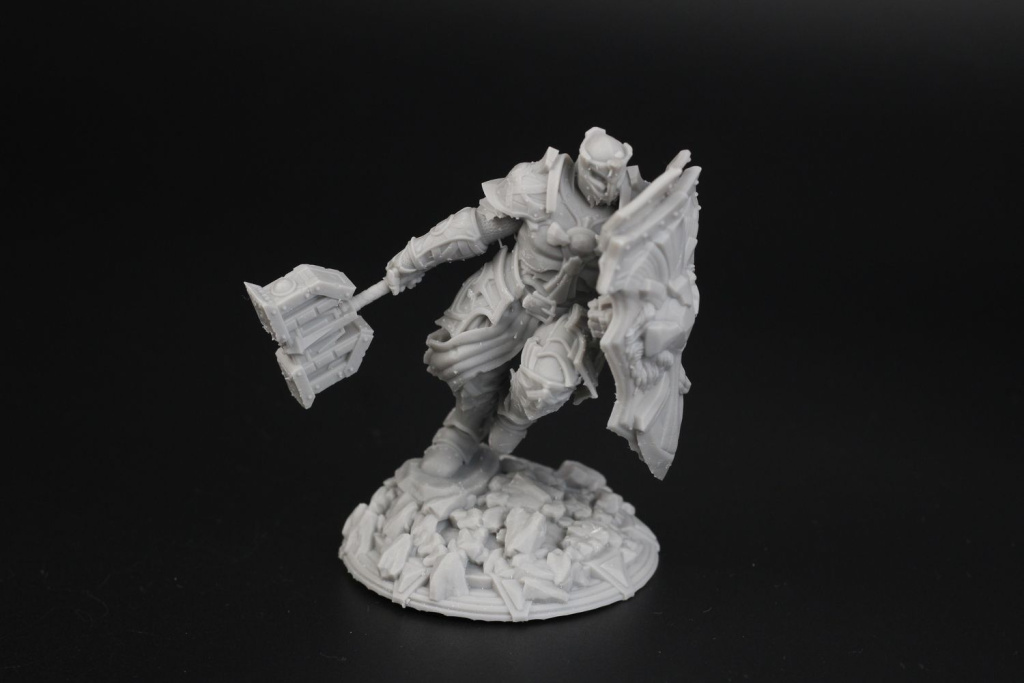 Pre-Sliced-Miniature-on-Halot-Mage-Pro5-1.jpg