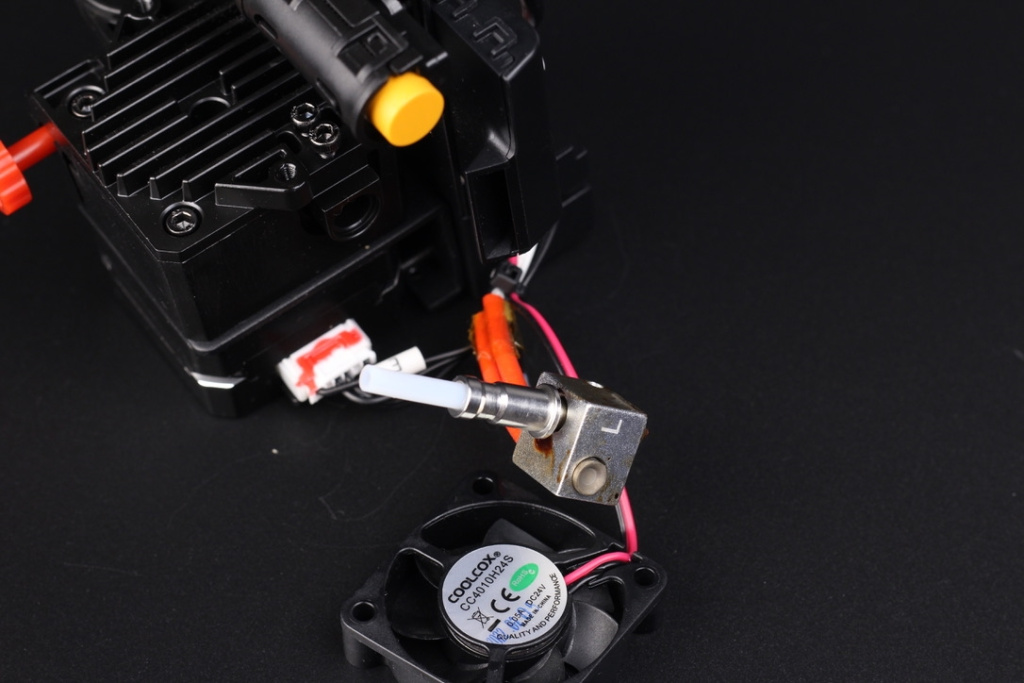 PTFE-lined-heat-break-for-Anycubic-Kobra2.jpg