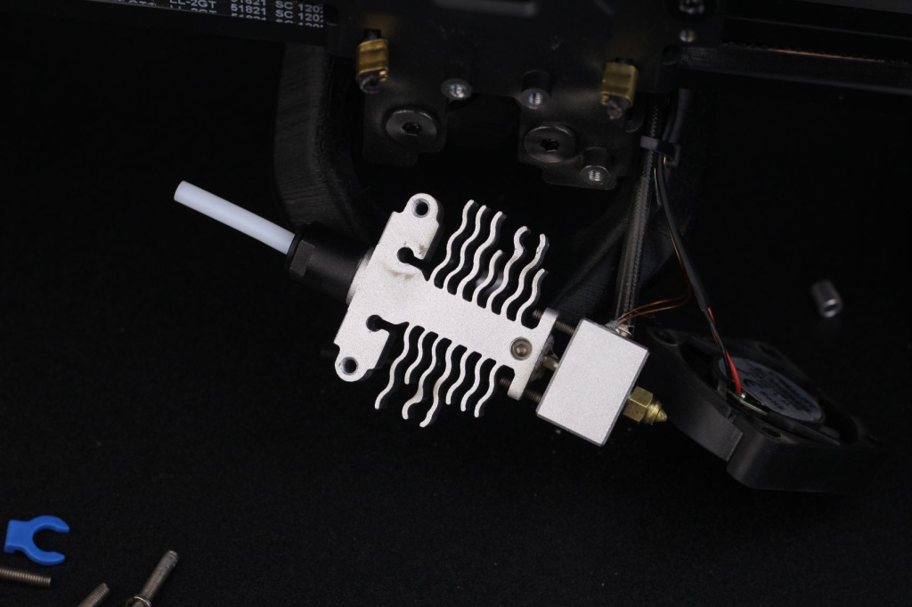 Creality-Ender-5-S1-Hotend-Bi-Metal-Heat-Break2.jpg