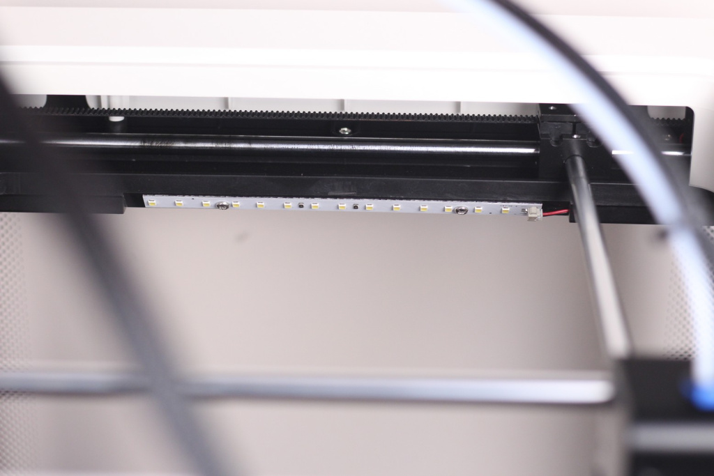 Creality-CR-200B-LED-light.jpg