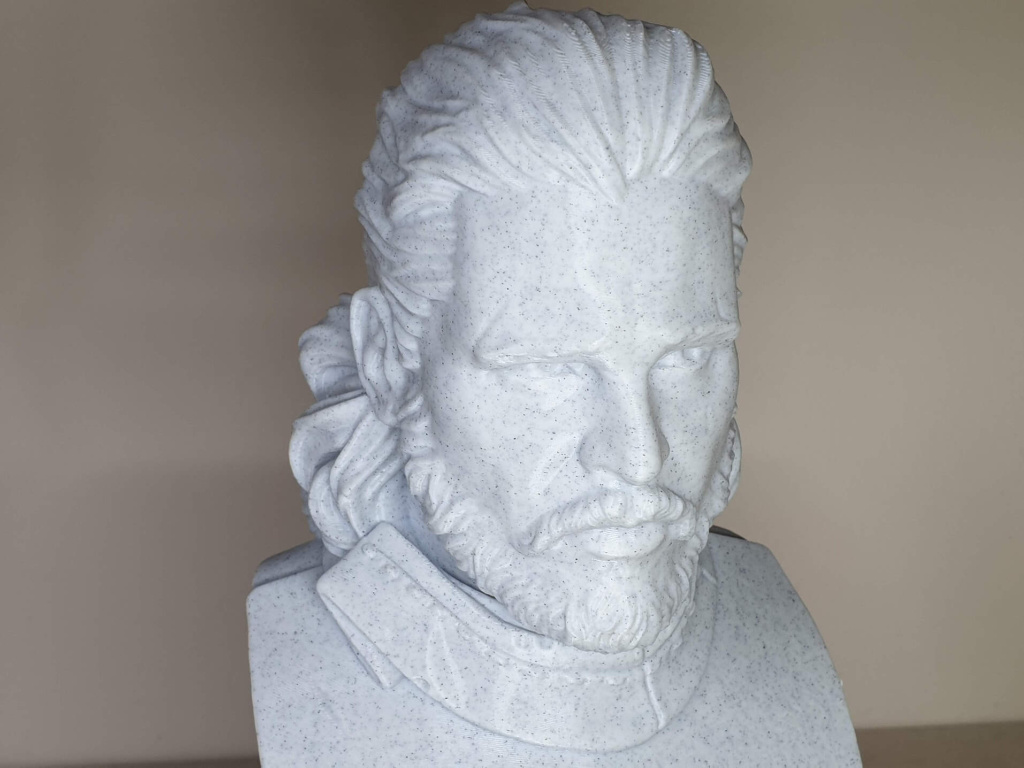 Eastman-Bust-6.jpg