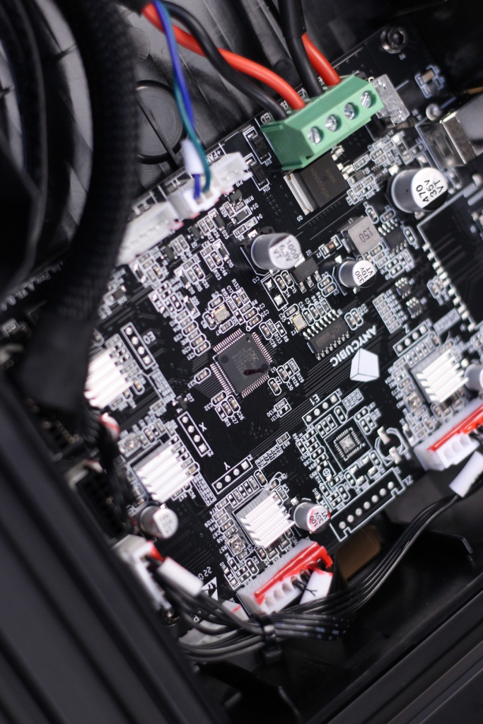 Trigorilla-V1.0.4-32-bit-board-on-Anycubic-Kobra-1.jpg
