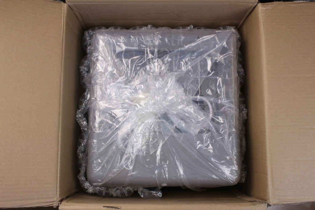 Sermoon-V1-Pro-Packaging3.jpg